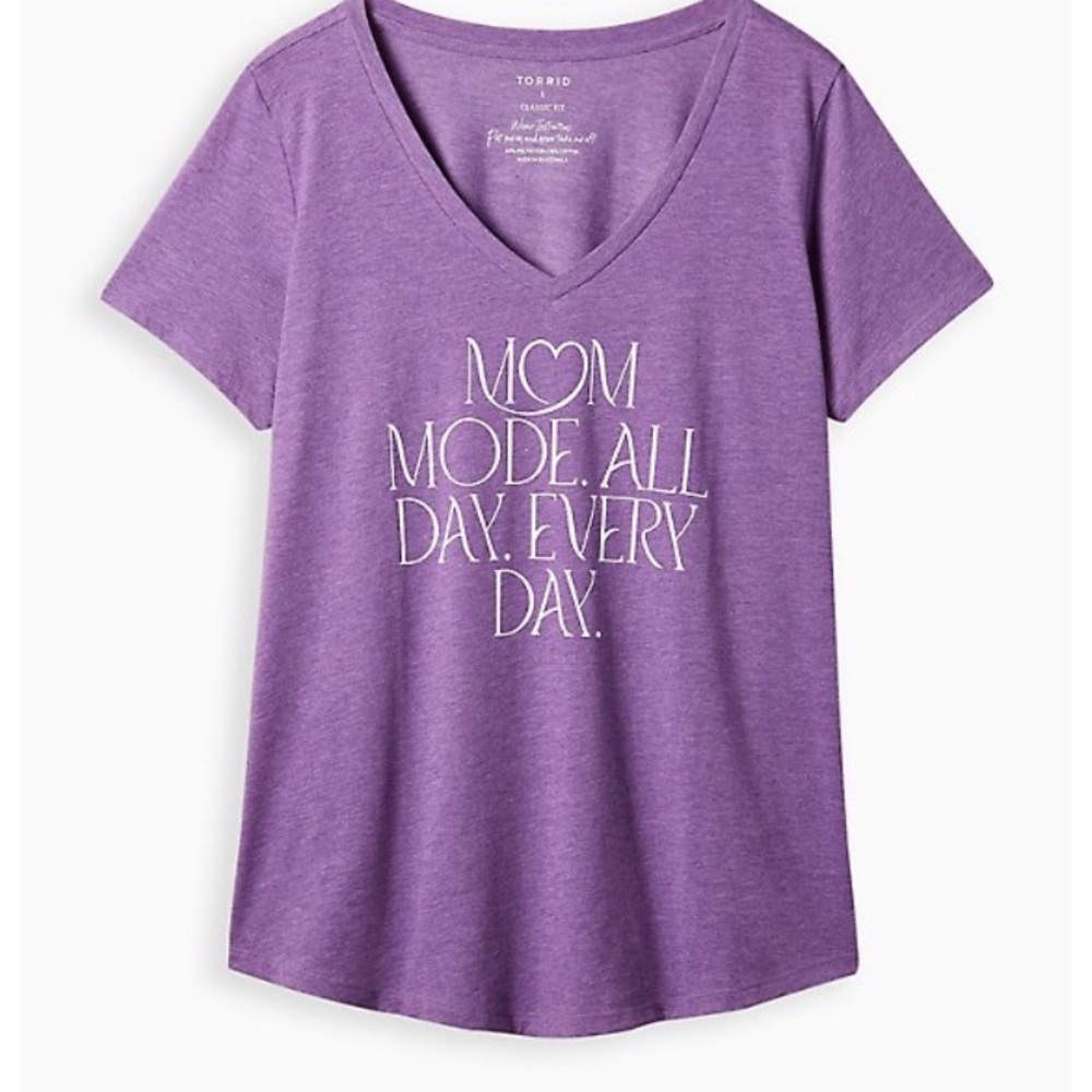 L•2 /$30 Torrid purple “ Mom Mode” tee
